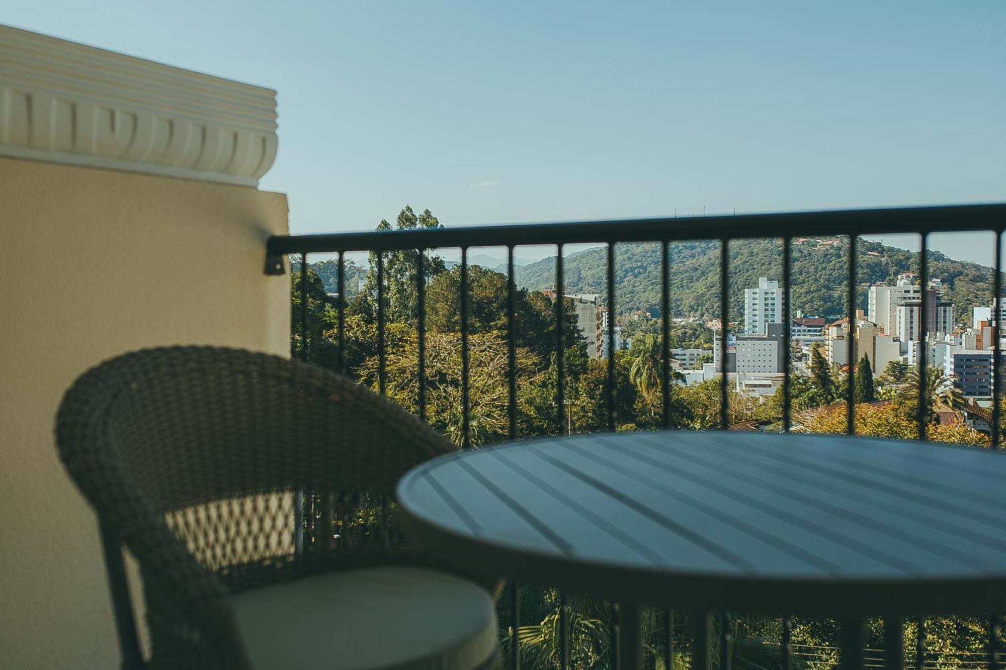 Villa do Vale Boutique Hotel Blumenau Exterior foto